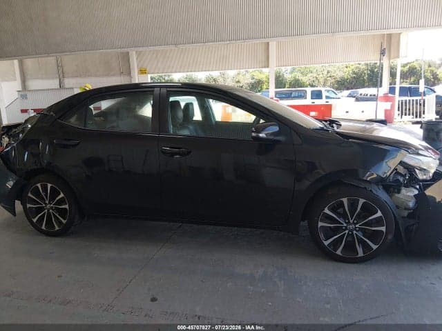 2017 TOYOTA COROLLA SE 13