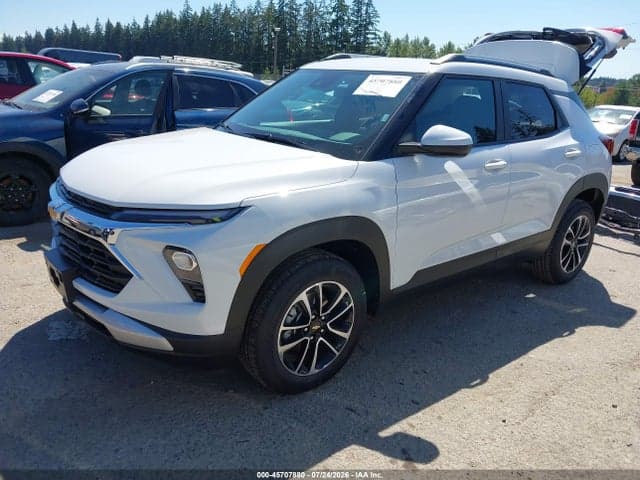 2026 CHEVROLET TRAILBLAZER AWD LT 2