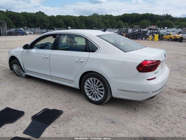 2017 VOLKSWAGEN PASSAT 1.8T SE 3