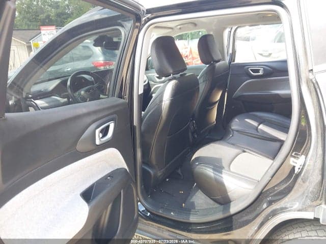 2022 JEEP COMPASS LATITUDE LUX 4X4 8