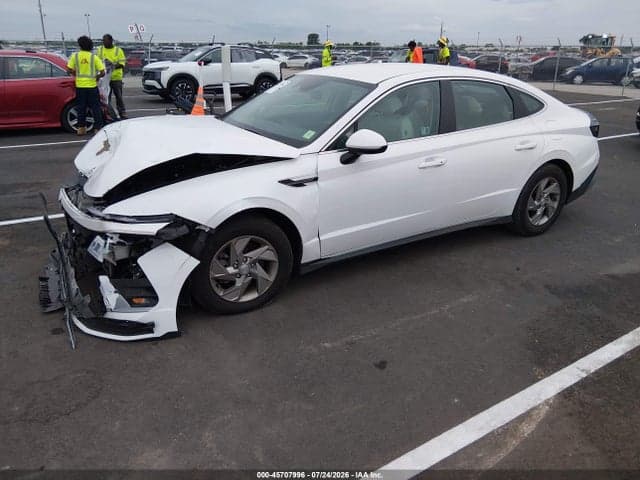 2025 HYUNDAI SONATA SE 2