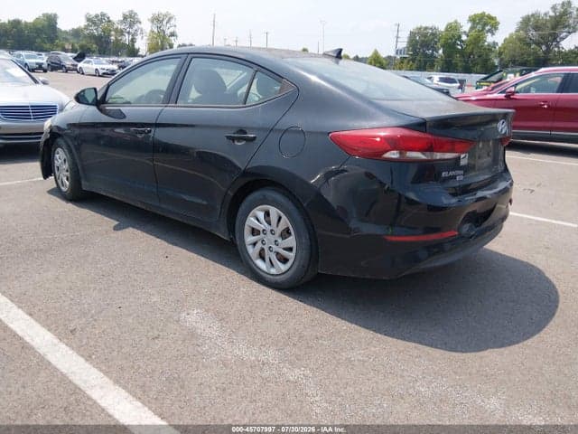 2017 HYUNDAI ELANTRA SE 3