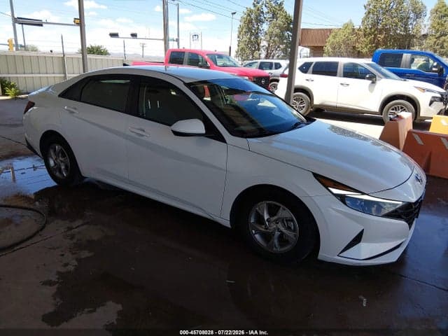 2021 HYUNDAI ELANTRA SE 1