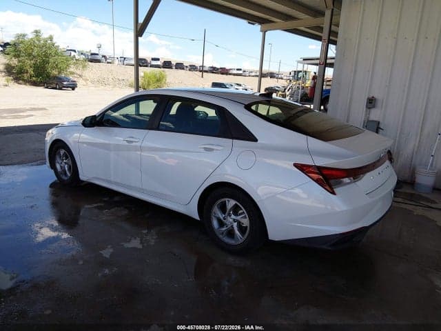 2021 HYUNDAI ELANTRA SE 3