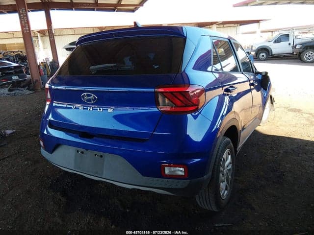 2021 HYUNDAI VENUE SE 4