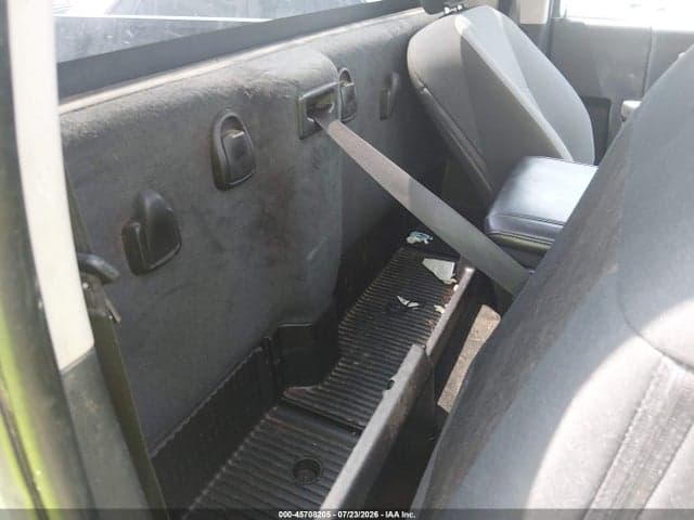 2021 RAM 1500 CLASSIC TRADESMAN 4X4 8' BOX 8