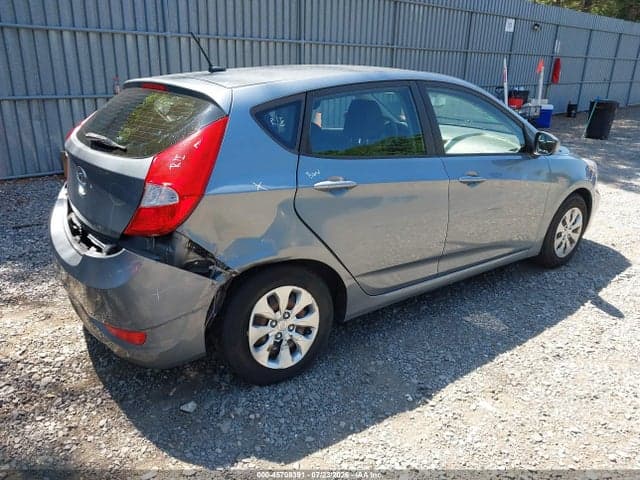 2017 HYUNDAI ACCENT SE 4