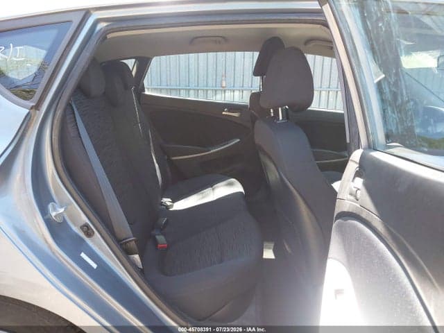 2017 HYUNDAI ACCENT SE 8