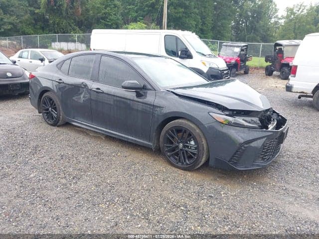 2025 TOYOTA CAMRY SE 1