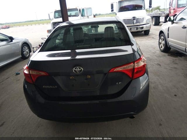 2018 TOYOTA COROLLA LE 16