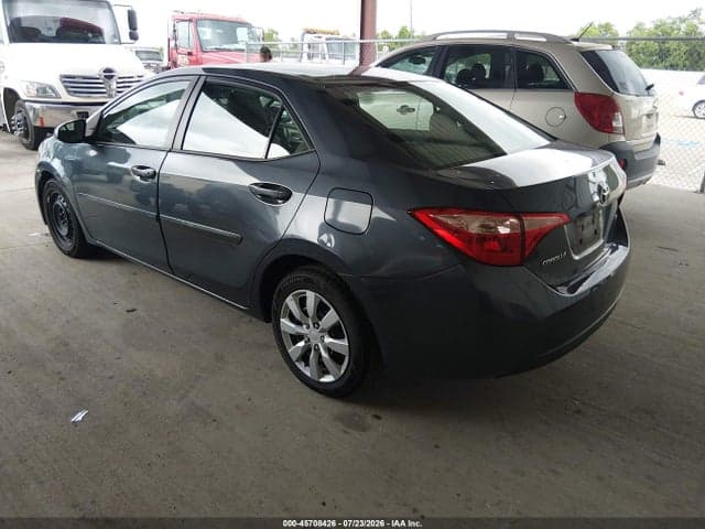 2018 TOYOTA COROLLA LE 3
