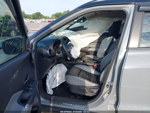 2021 NISSAN KICKS SR XTRONIC CVT 5