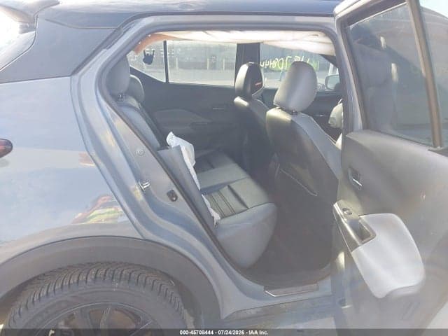 2021 NISSAN KICKS SR XTRONIC CVT 8