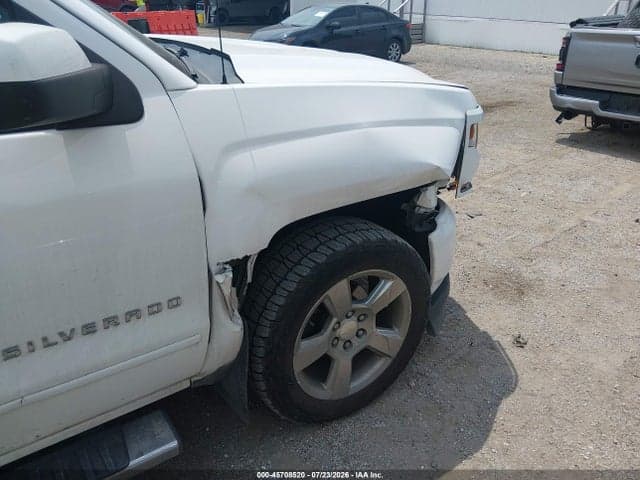 2017 CHEVROLET SILVERADO 1500 LT 18