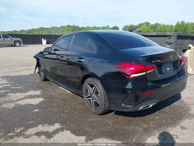 2020 MERCEDES-BENZ A 220 4MATIC 3