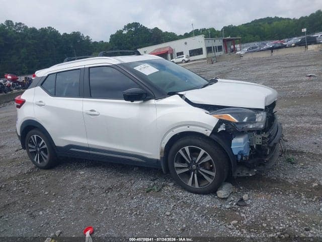 2018 NISSAN KICKS SR 13