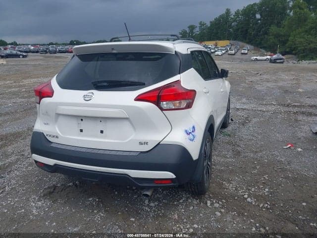 2018 NISSAN KICKS SR 4