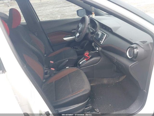 2018 NISSAN KICKS SR 5