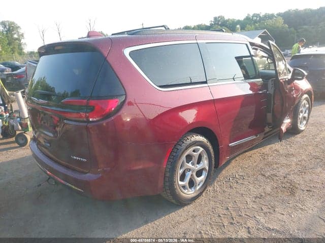 2022 CHRYSLER PACIFICA LIMITED 4