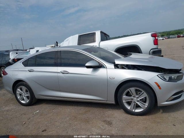 2018 BUICK REGAL SPORTBACK PREFERRED 13