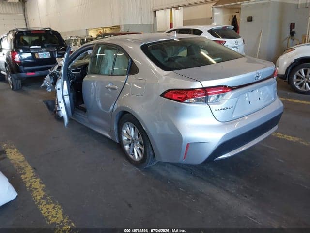 2022 TOYOTA COROLLA LE 3