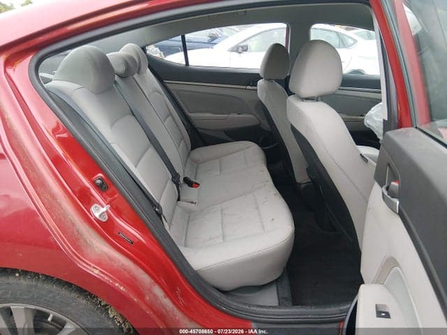2017 HYUNDAI ELANTRA SE 8