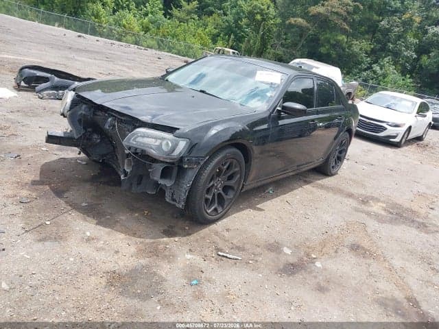 2019 CHRYSLER 300 TOURING 2