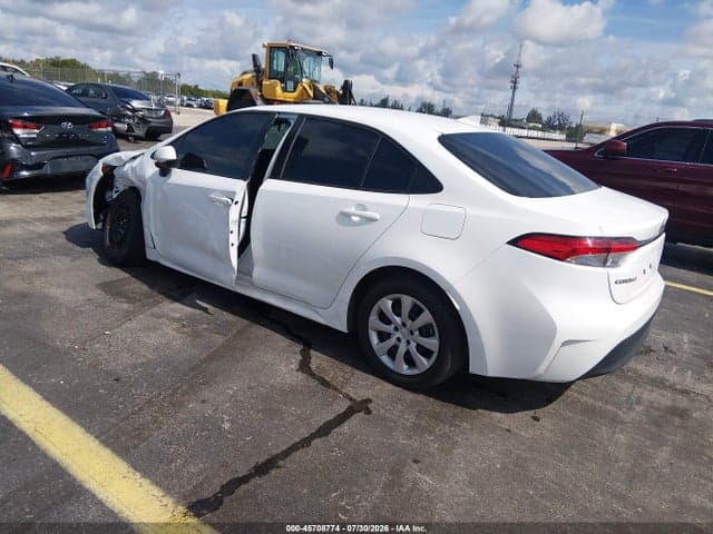 2024 TOYOTA COROLLA LE 3
