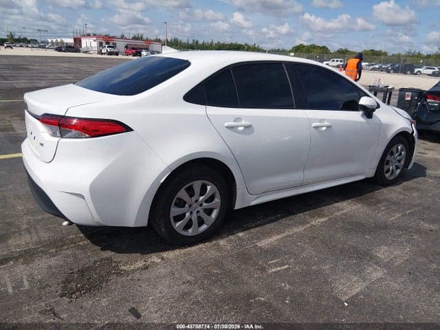 2024 TOYOTA COROLLA LE 4