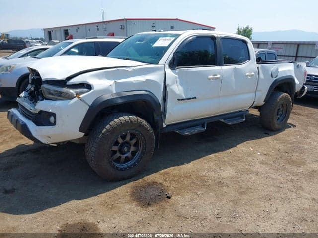 2020 TOYOTA TACOMA TRD OFF-ROAD 2