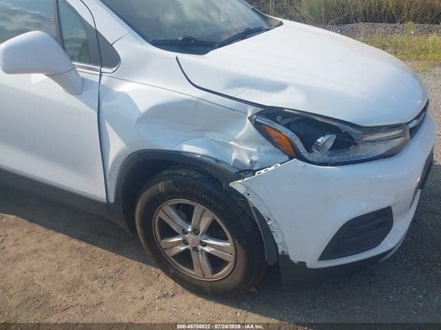 2017 CHEVROLET TRAX LT 6