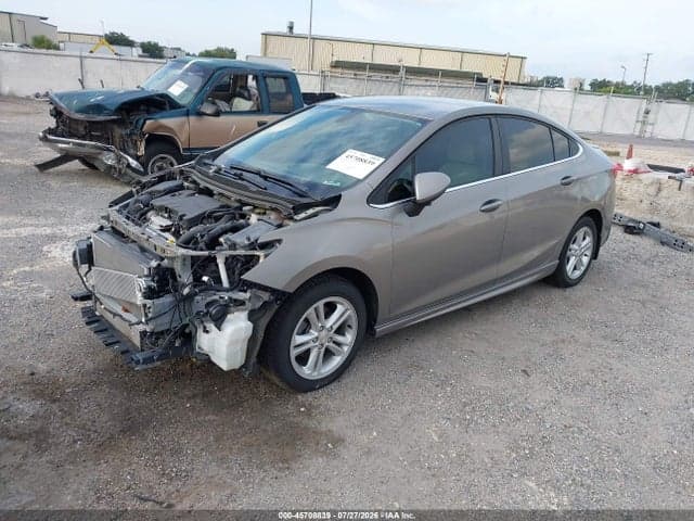 2018 CHEVROLET CRUZE LT AUTO 2