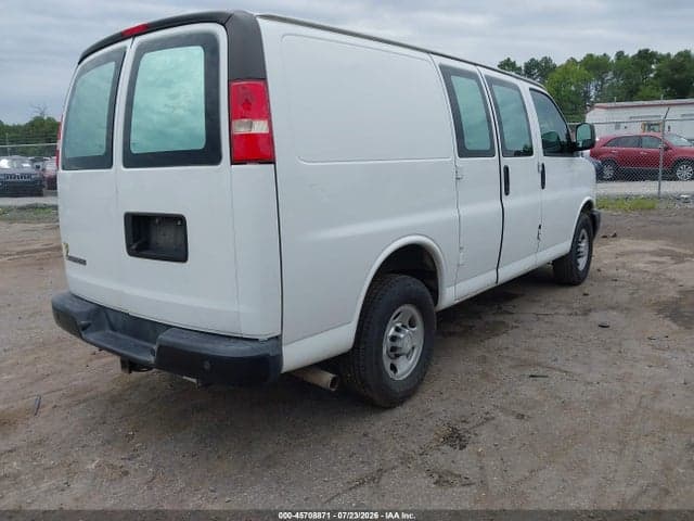 2017 CHEVROLET EXPRESS 3500 WORK VAN 4