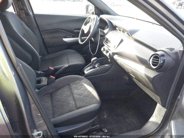 2019 NISSAN KICKS SV 5