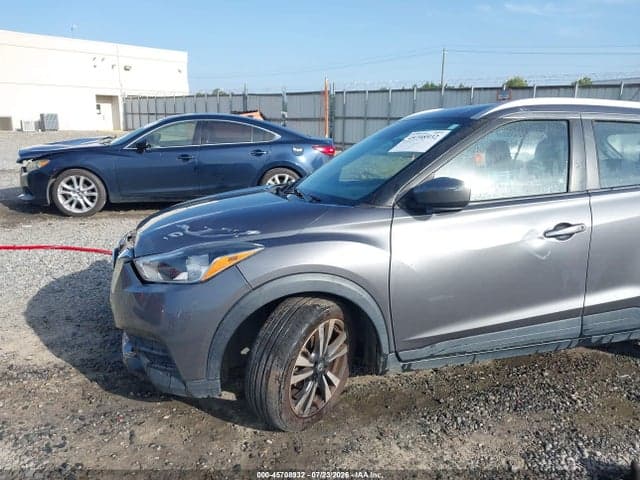 2019 NISSAN KICKS SV 6