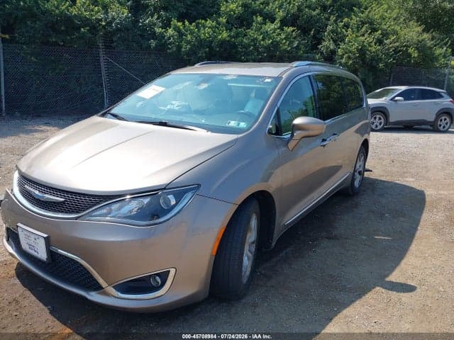 2018 CHRYSLER PACIFICA TOURING L 2