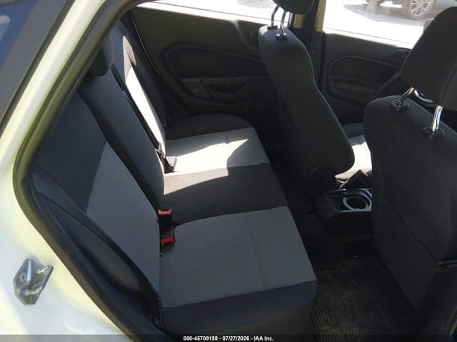 2017 FORD FIESTA S 8