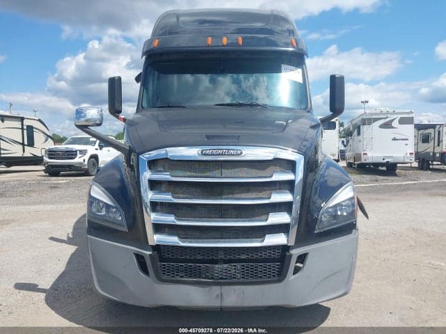 2019 FREIGHTLINER NEW CASCADIA 126 12