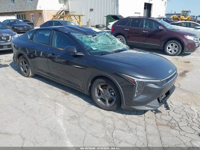 2025 KIA K4 LXS 1