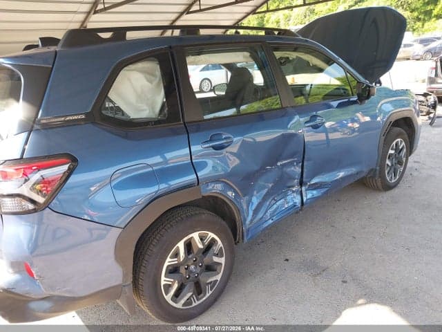 2025 SUBARU FORESTER 6