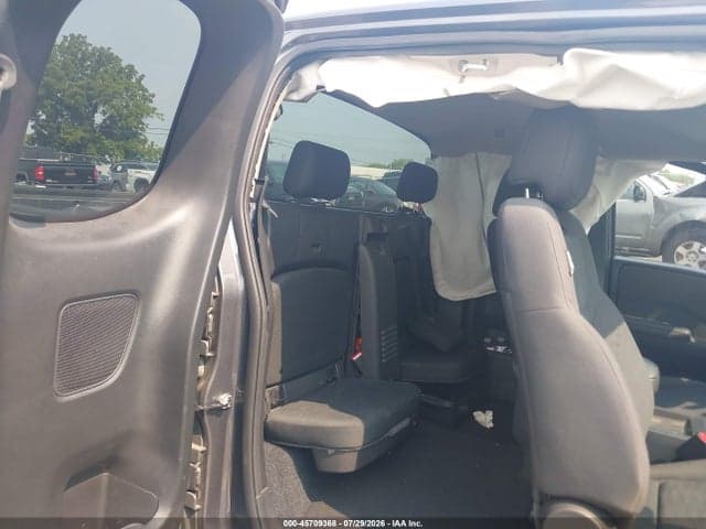 2022 NISSAN FRONTIER KING CAB S 4X4 8