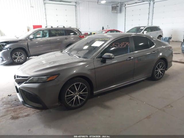 2023 TOYOTA CAMRY SE 2