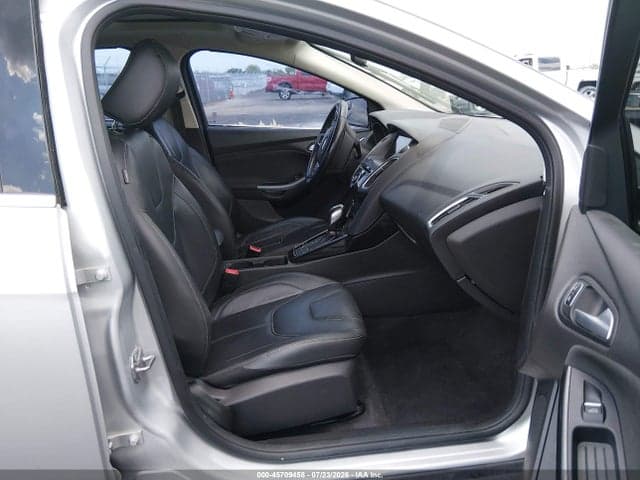 2017 FORD FOCUS TITANIUM 5