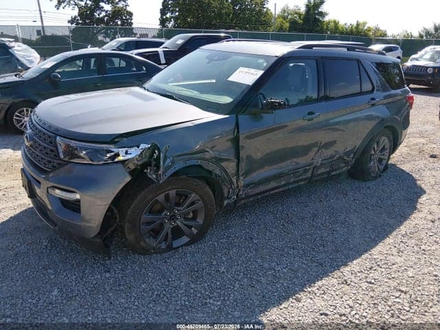 2021 FORD EXPLORER XLT 2
