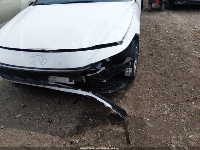 2026 HYUNDAI ELANTRA SE 6