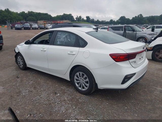 2021 KIA FORTE FE 3