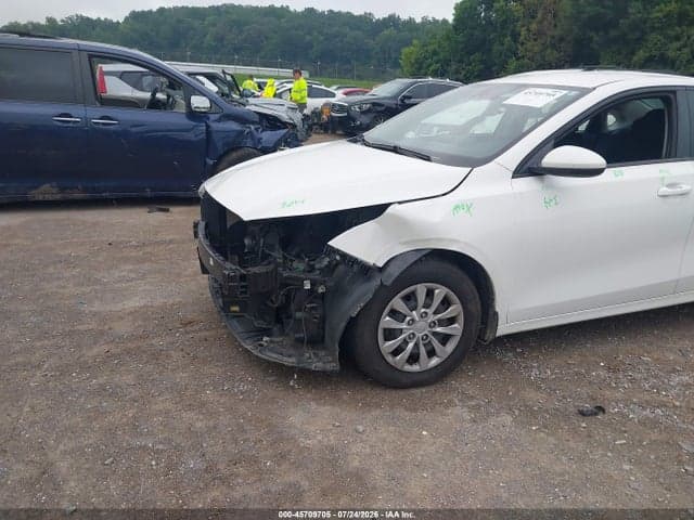 2021 KIA FORTE FE 6