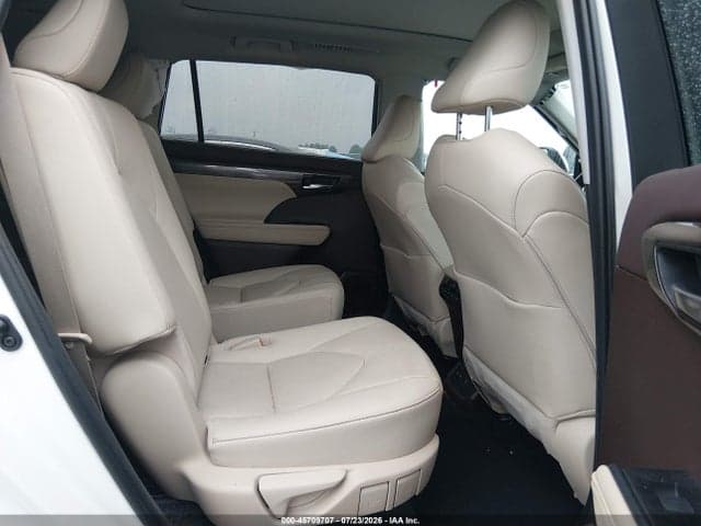 2020 TOYOTA HIGHLANDER PLATINUM 8