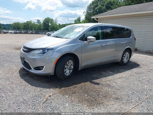 2019 CHRYSLER PACIFICA TOURING PLUS 2