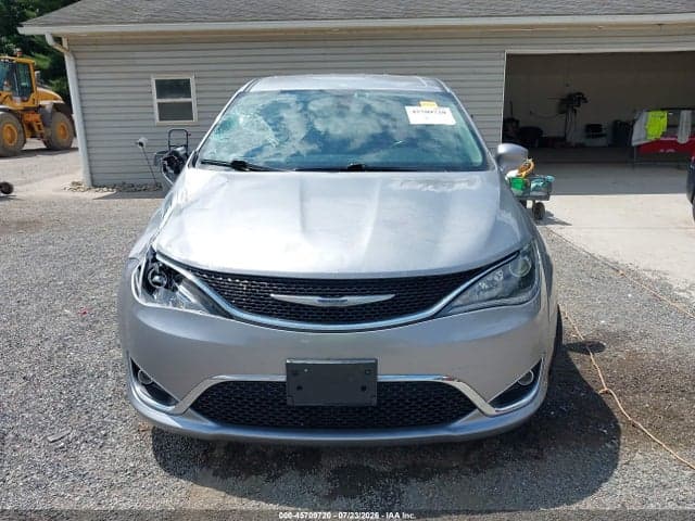 2019 CHRYSLER PACIFICA TOURING PLUS 12